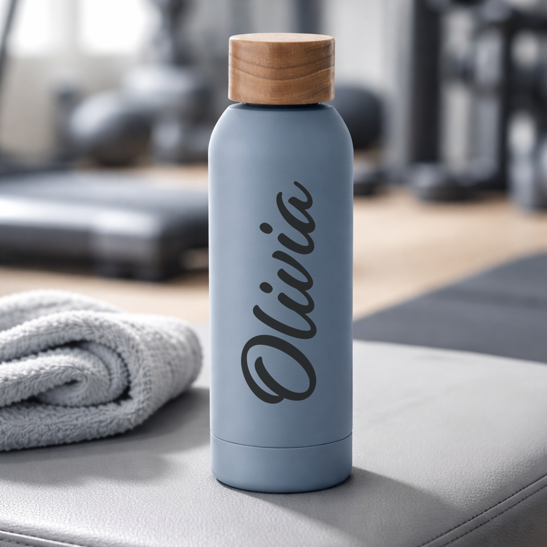 VATTENFLASKA MED PERSONLIG GRAVYR