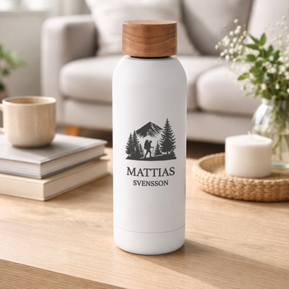 VATTENFLASKA MED PERSONLIG GRAVYR